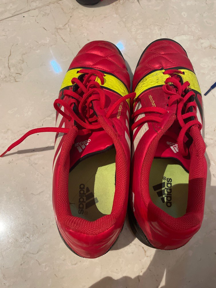 buy soccer boots