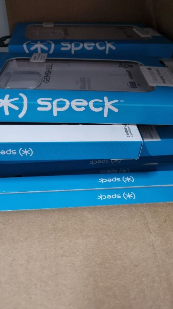 Speck case iPhone 13 mini (Category: Cases & Sleeves) located in Valenzuela. Submitted by onhoco (Listing ID 1209539681, Image 3). Description: Speck case iPhone 13 mini Php750 📌 SEALED.