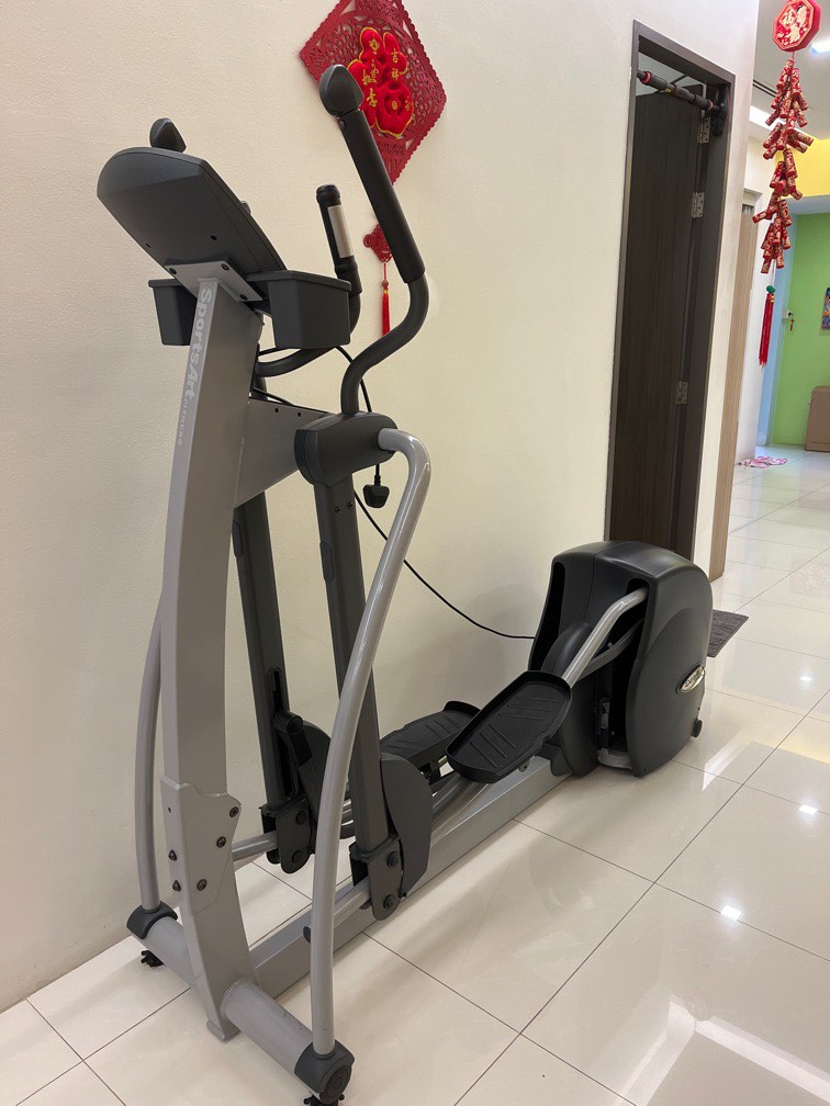 E82 sportsart elliptical machine online