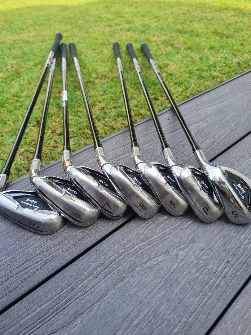 Taylormade M4 Irons Set Graphite Regular Shaft, Sports Equipment