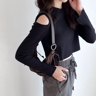 由 Emily_ (刊登 ID 1209634323，圖片 1) 提交，位於 的 (類別：)，說明：。