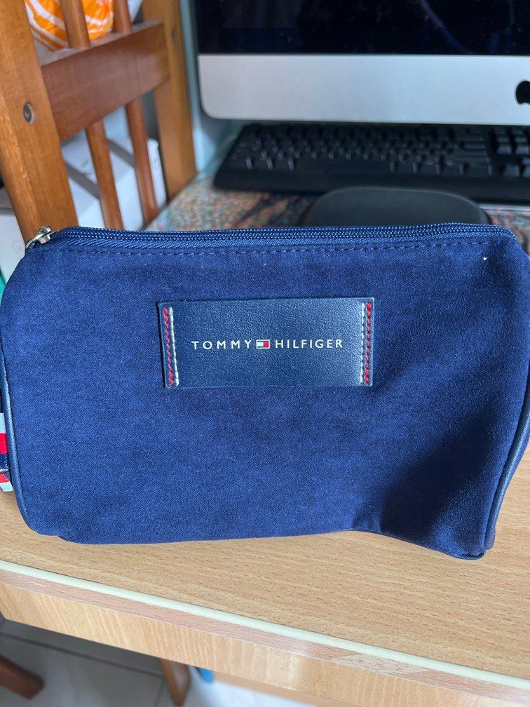 Tommy Hilfiger Toiletries Pouch Women s Fashion Bags Wallets