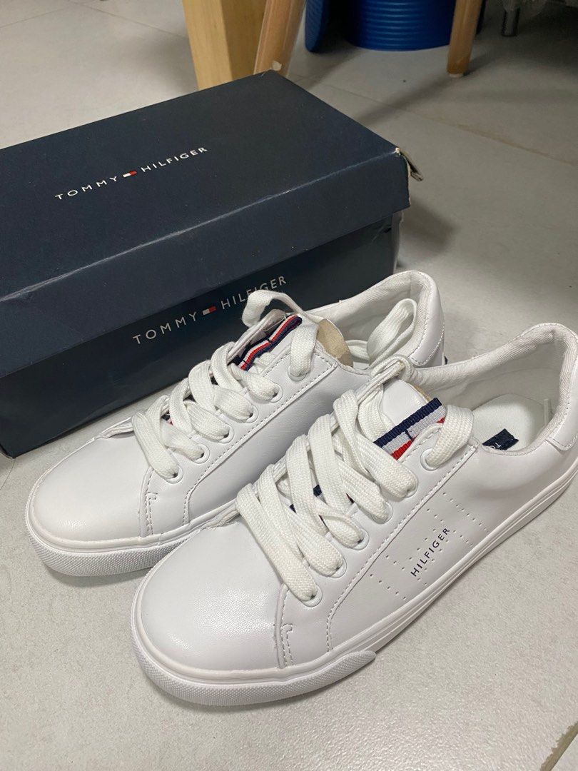 Tommy hilfiger tai sneaker hotsell