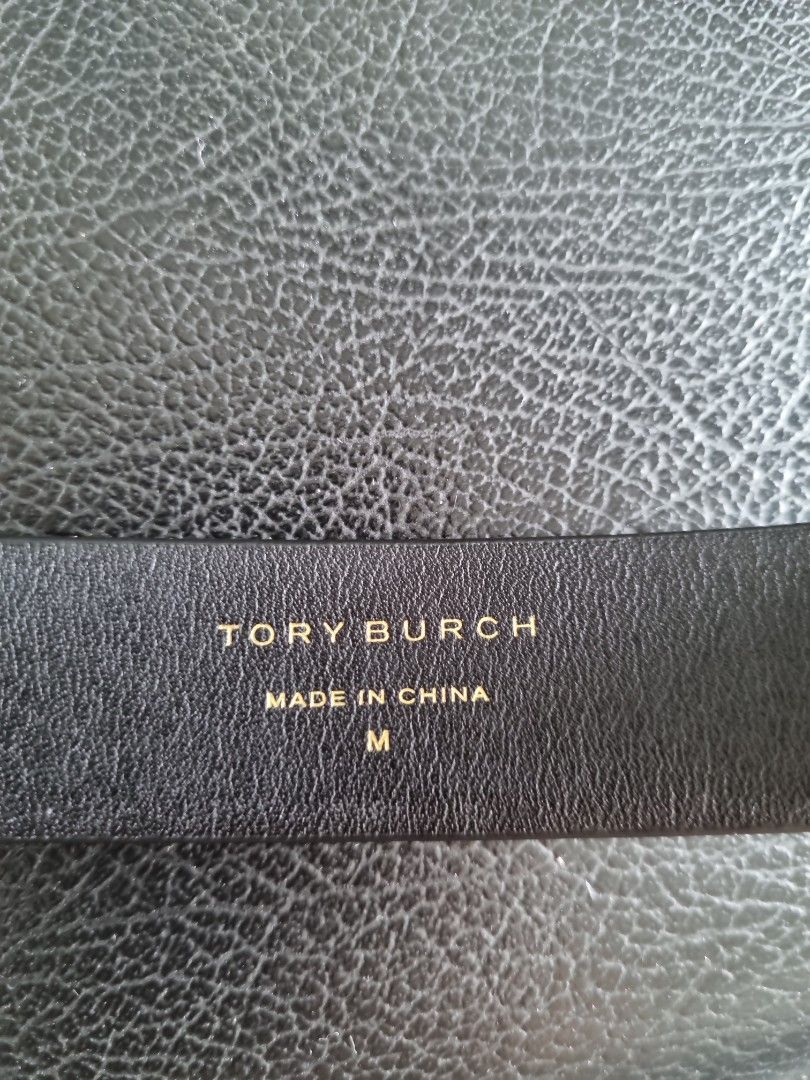 Tory Burch belt medium size, Luxury, Apparel on Carousell