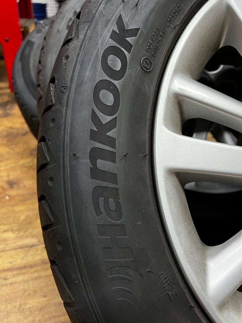 Toyota Camry original rims with tyres, Car Accessories, Tyres & Rims on