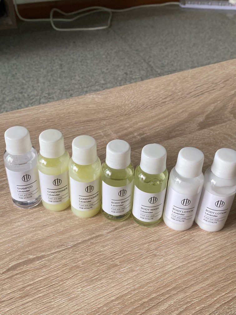 Travel kit (shampoo, conditioner, body wash, body lotion), Beauty