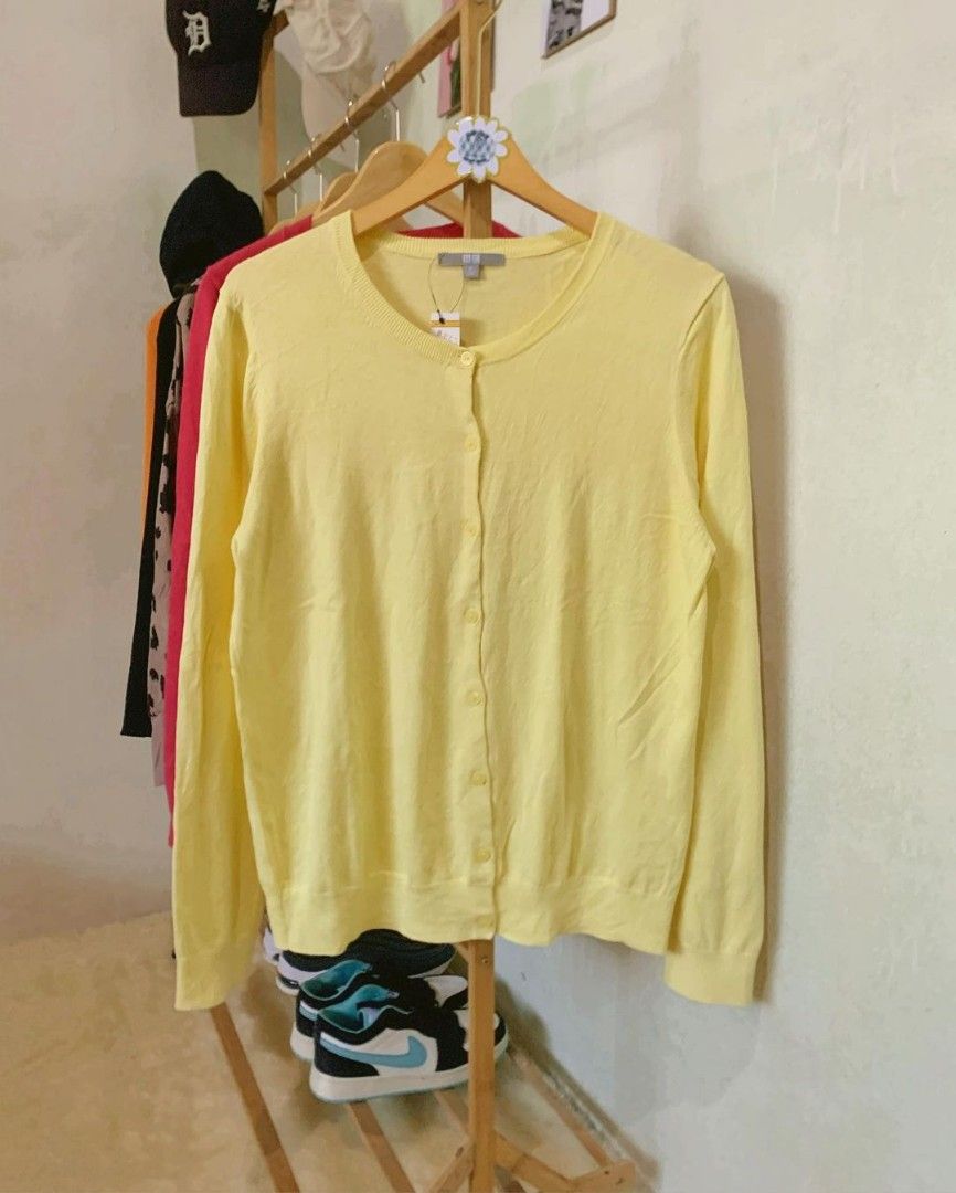 Uniqlo yellow cardigan store