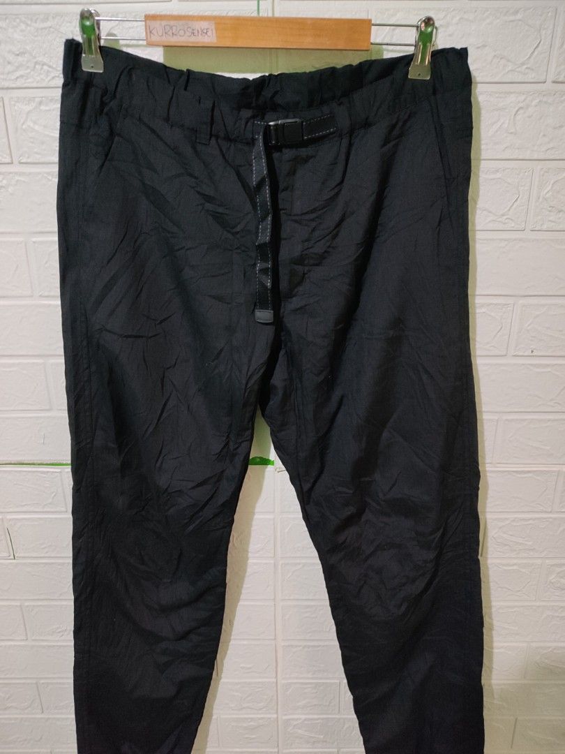 UNIQLO TRack pants, Men's Fashion, Bottoms, Joggers on Carousell