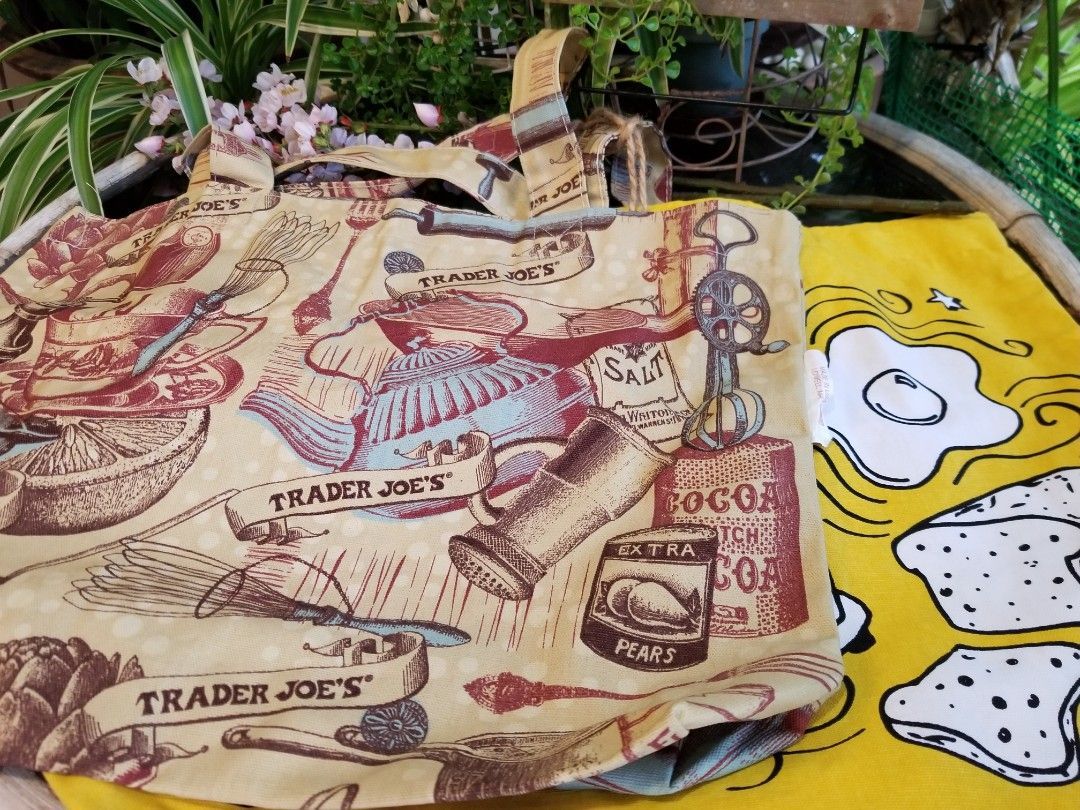 Us Trader Joe's breakfast Heavy Duty Reusable bag x 2, Furniture & Home