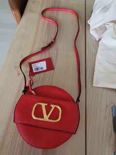 (Category: ) located in . Submitted by pinkpinksiew (Listing ID 1209474570, Image 1). Description: .
