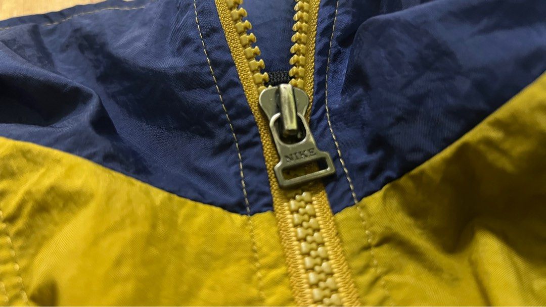 mens nike wind breakers