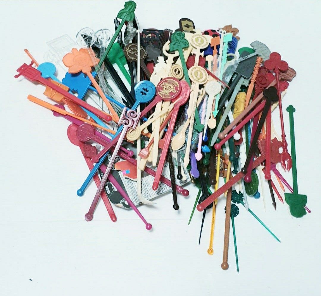 vintage singapore local drinks cocktail strier s lot, Hobbies & Toys