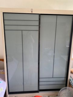 (Category: ) located in . Submitted by tuck.closet (Listing ID 1209446664, Image 1). Description: .