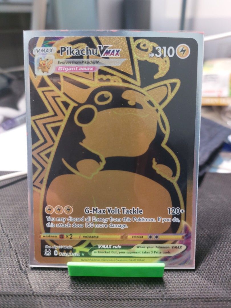 Pikachu VMAX (Secret Rare) - TG29/TG30