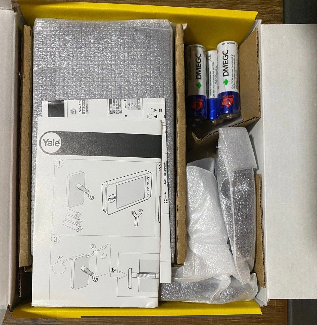 Yale Digital Door Viewer, Furniture & Home Living, Security & Locks