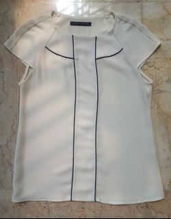 (Kategori: ) berada di . Dikirim oleh _sry_ (ID iklan 1209593031, Gambar 1). Deskripsi: .