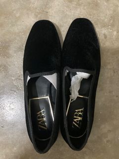 Zara Velvet Slipper style loafers