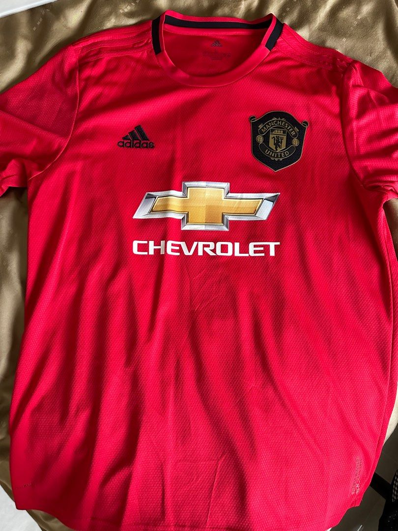 Adidas Manchester United Home Shirt 2021-22 with Maguire 5 Printing