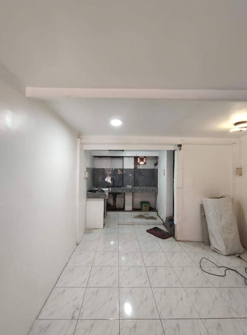29sqm. Big and Clean Studio Room For Rent with Kitchen & CR Manila
