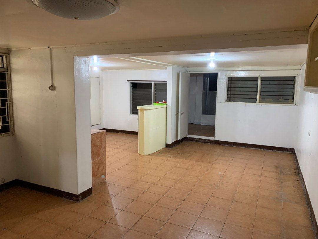 3BR with Bath & Garage House For Rent inside Congressional Village