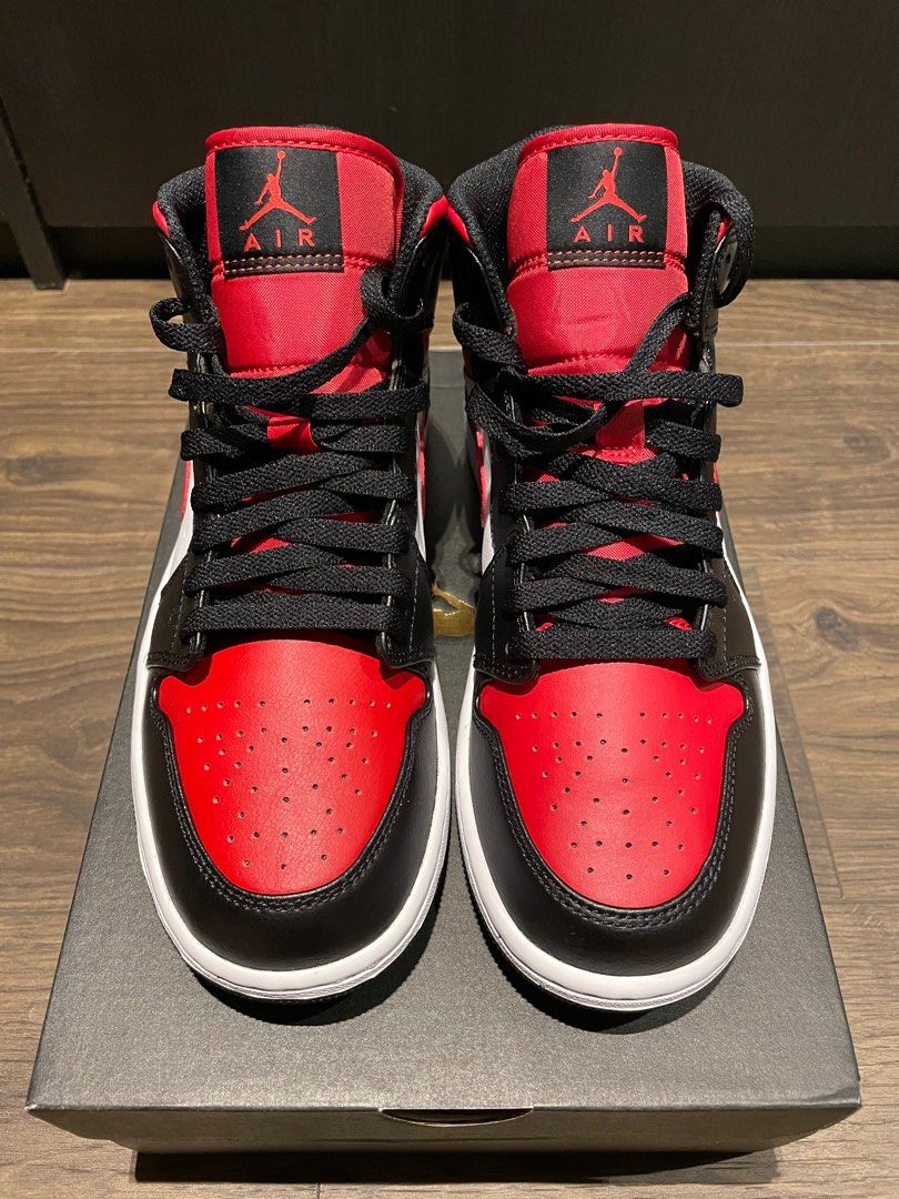 Air Jordan 1 Mid