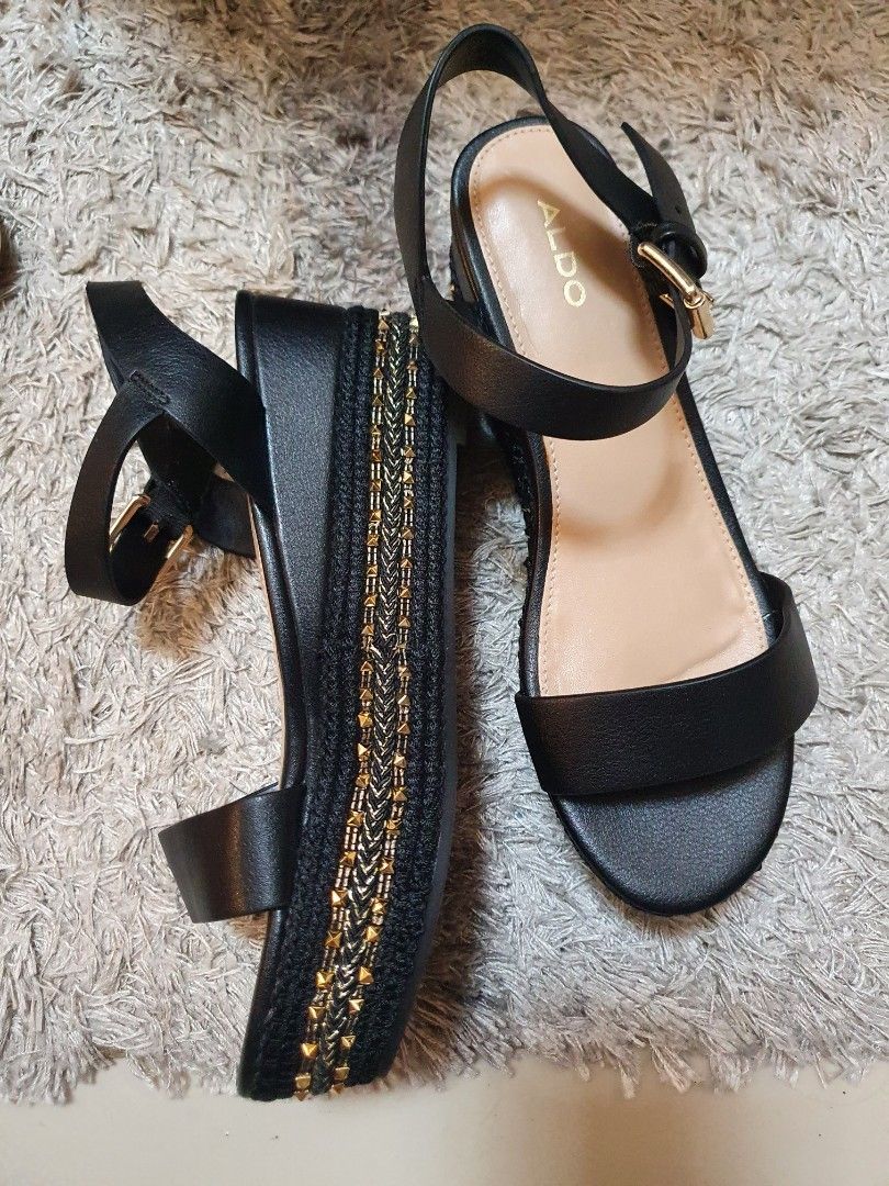 aldo helena wedge