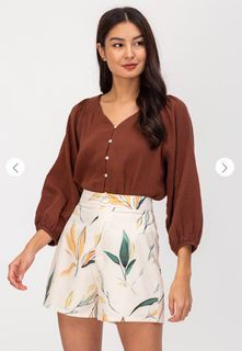 Aria Balloon Sleeve Buttondown Top