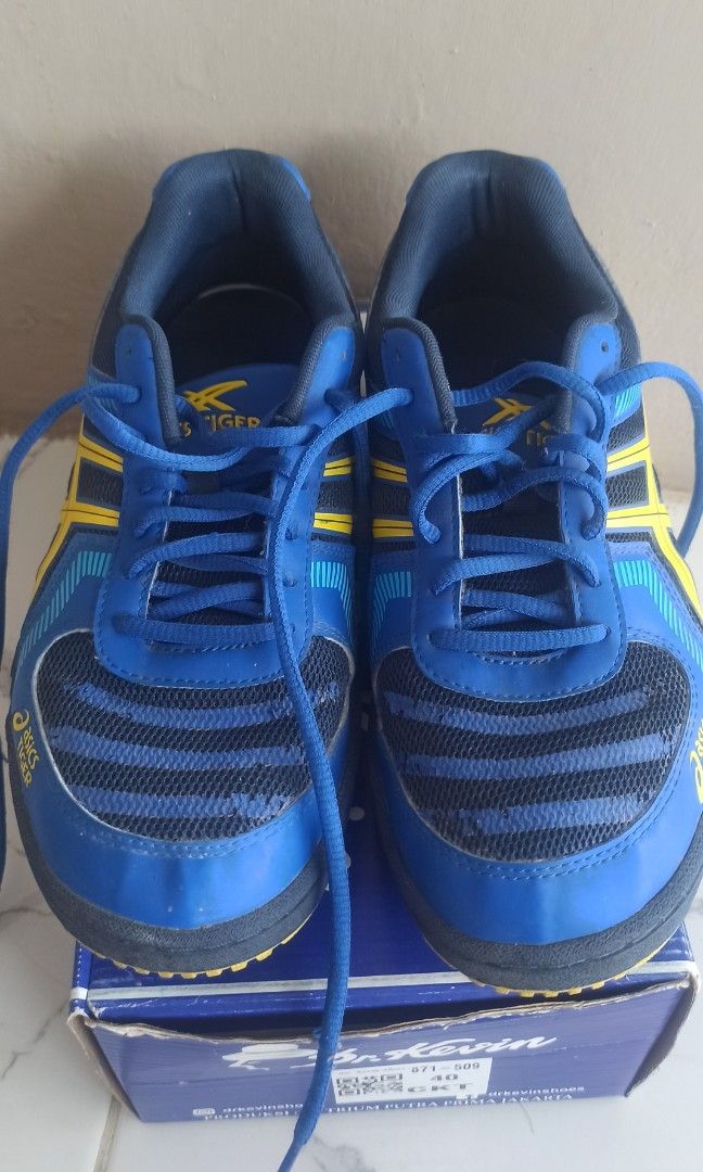 Asics tiger advance