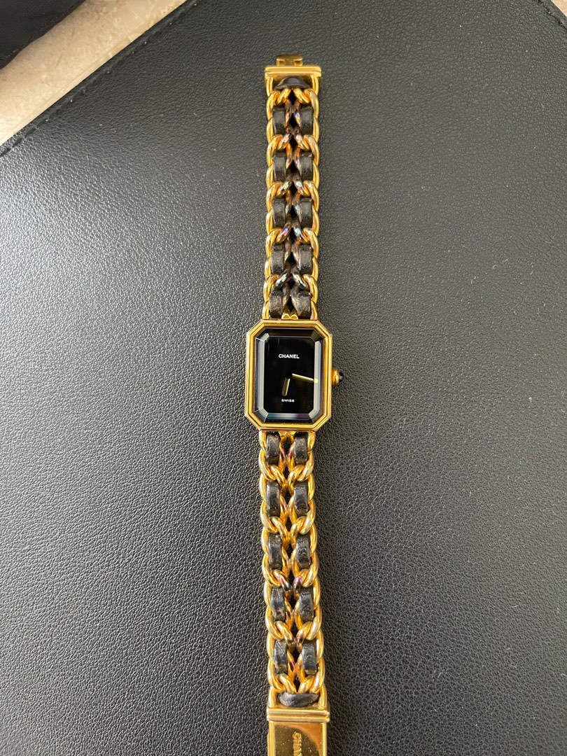 Chanel vintage watch 1987 price store