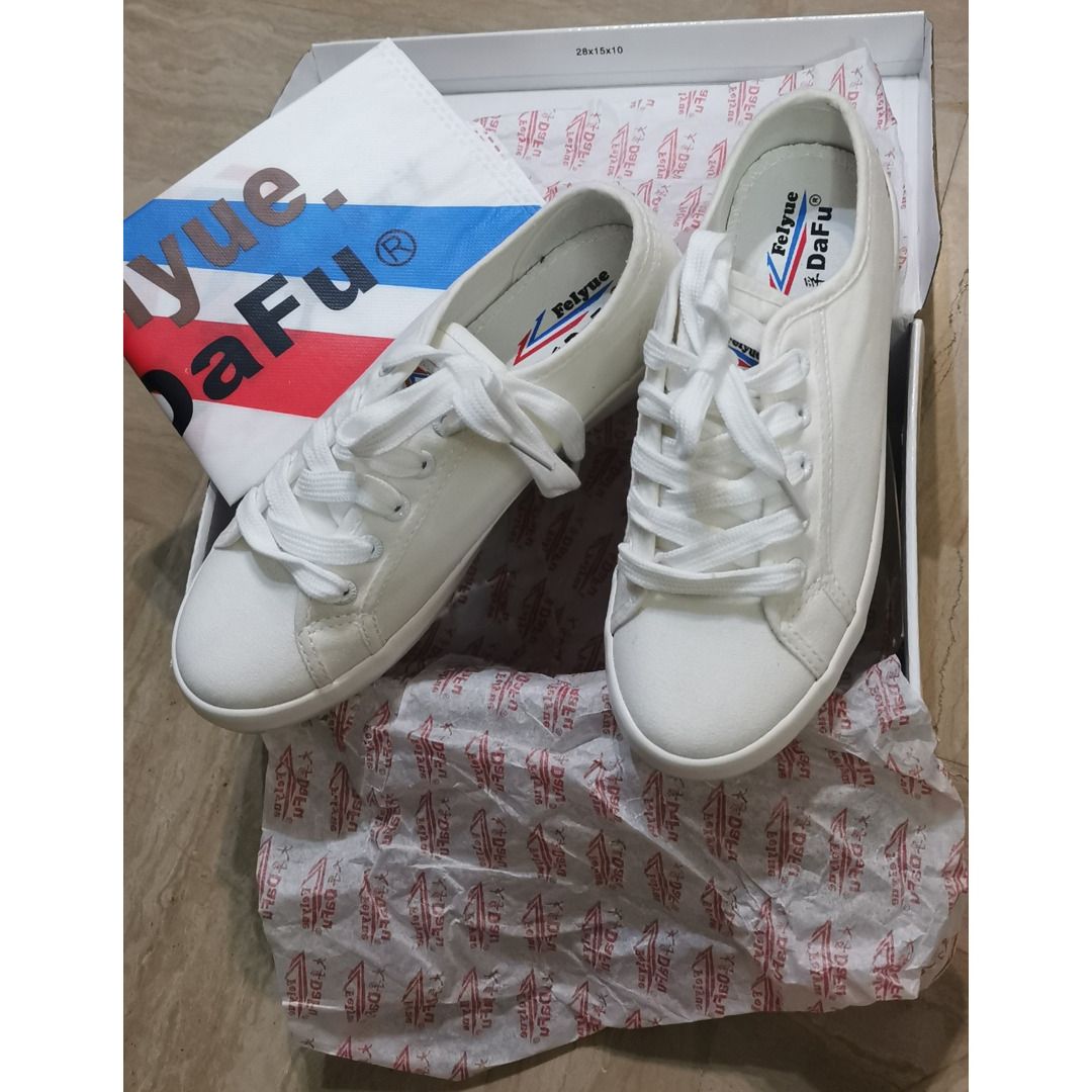 Authentic Cool FEIYUE Classic Basic Unisex White Shoes Low Top Canvas Sneakers Brand New in Box 22cm feet
