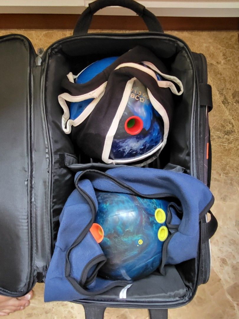 Bowling Ball Set 1 Reactive 1 NonReactive 2 Bowling Ball Roller