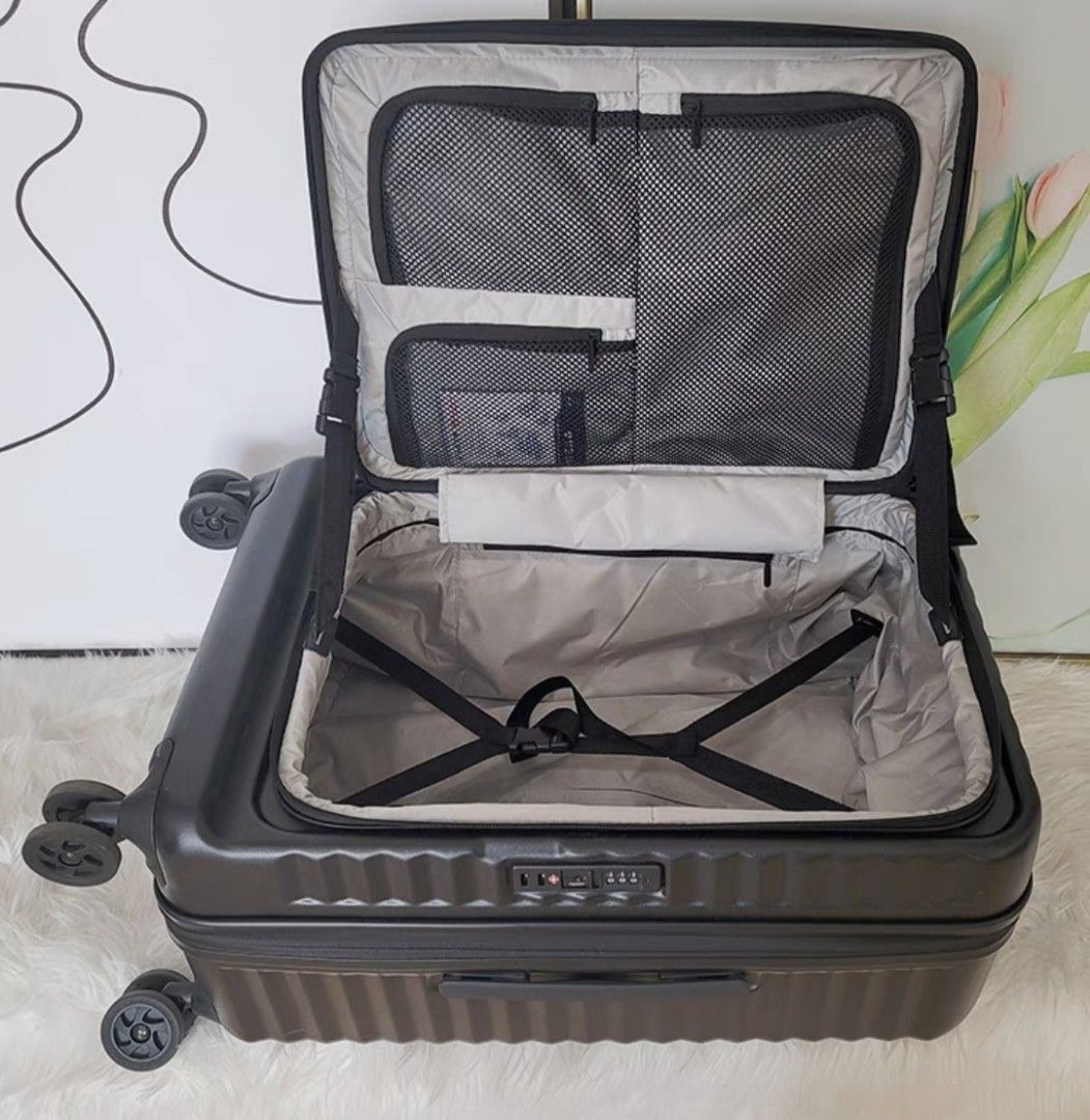 Brand new hand carry luggage 20 inch, Hobbies & Toys, Travel, Travel Essentials & Accessories on