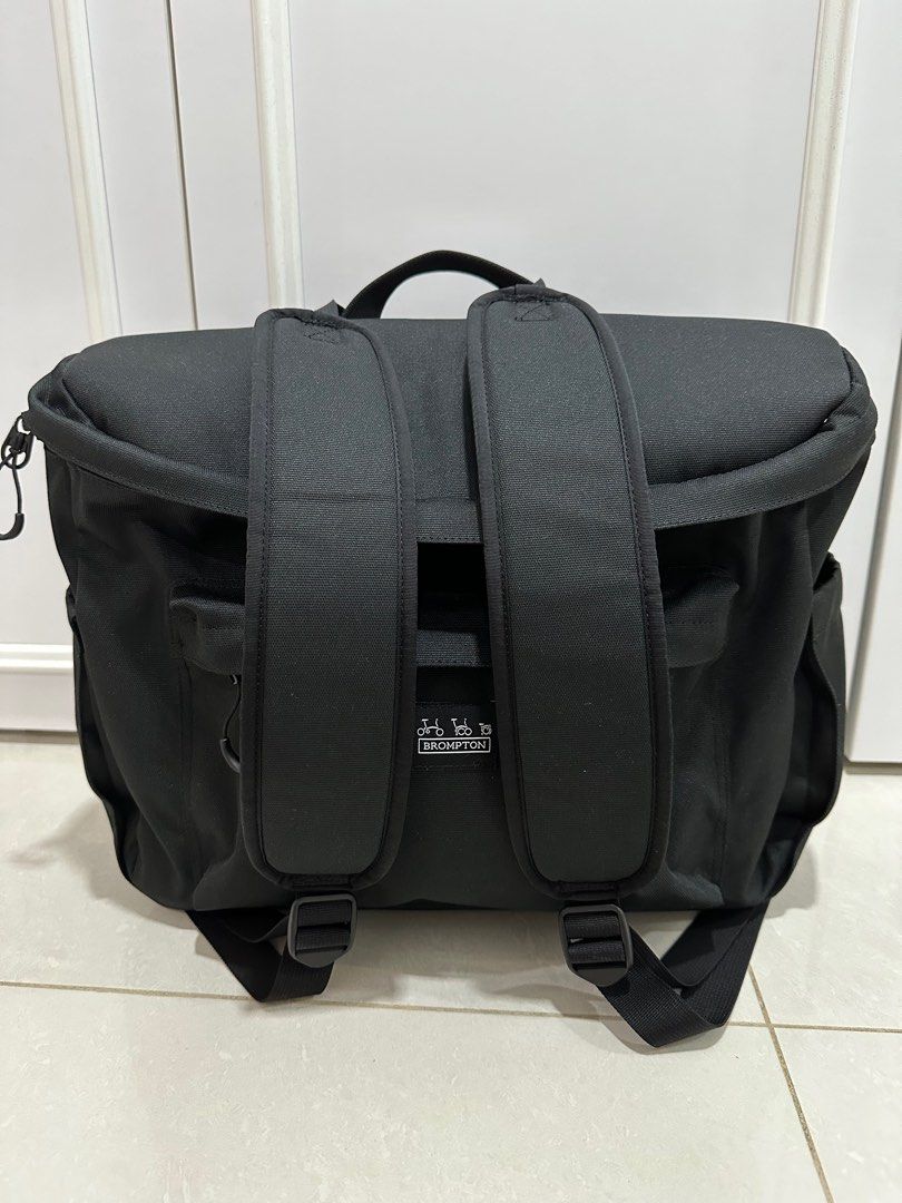 Brompton Metro Backpack medium black, Sports Equipment, Bicycles