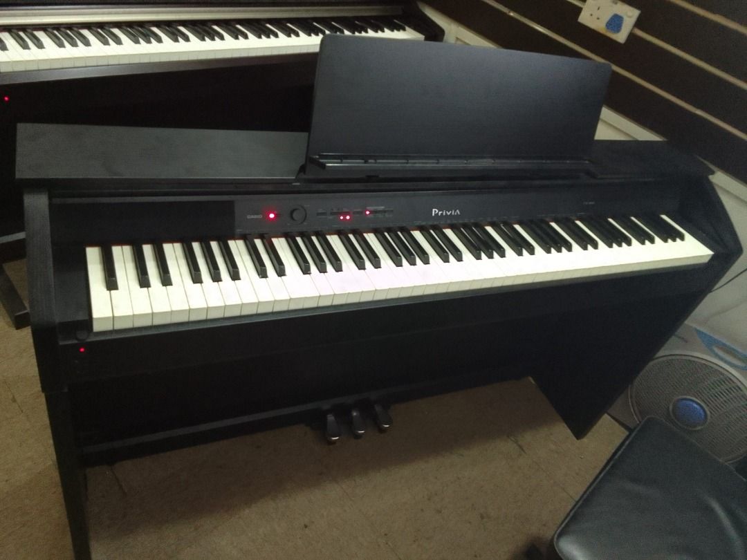 Casio PX850 privia digital piano, Hobbies & Toys, Music & Media