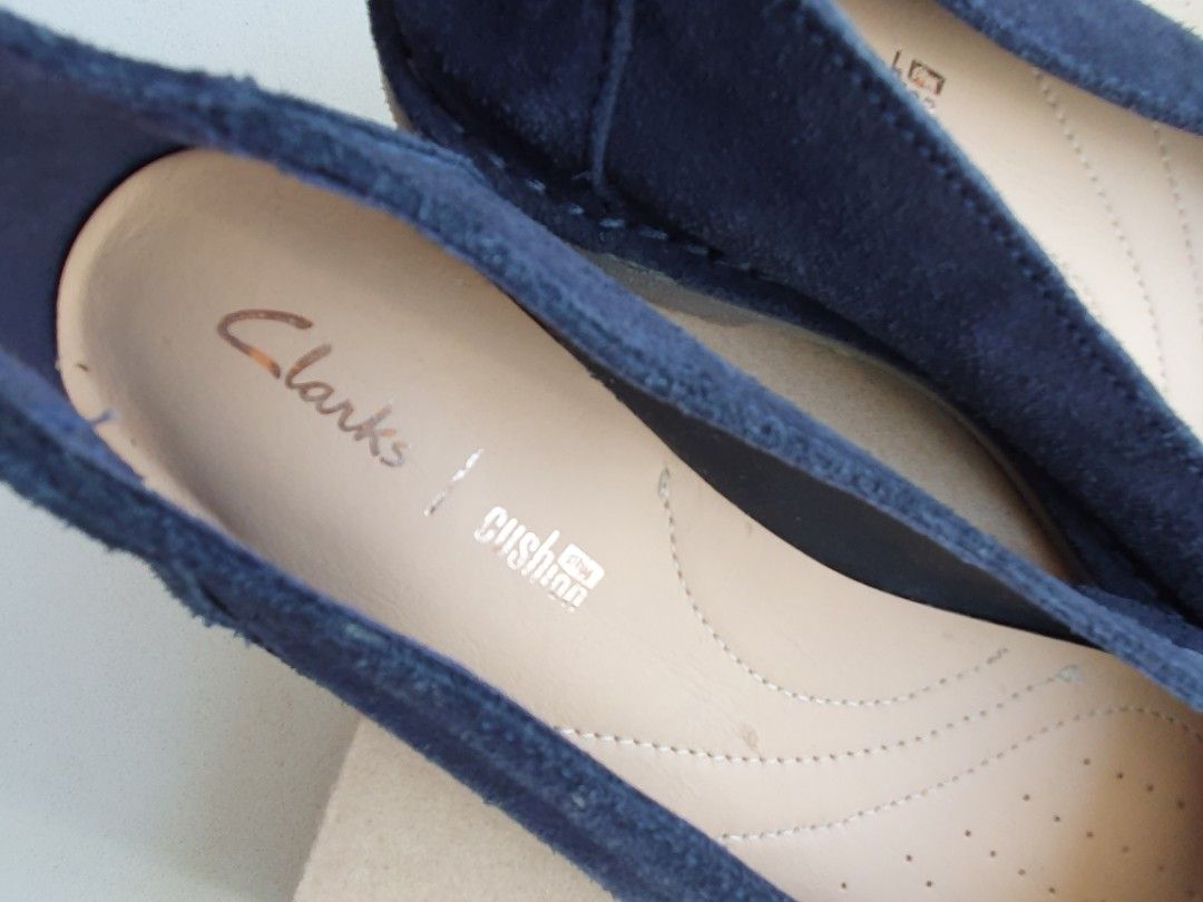 Clarks navy sale suede