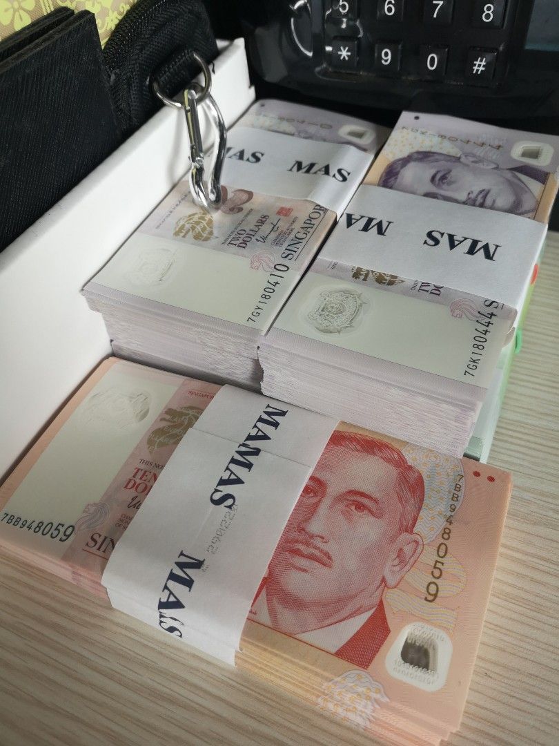 New Notes! (Category: Currency) located in Singapore. Submitted by winner10 (Listing ID 1209716683, Image 2). Description: Option : A, B & C - A : $2 ($200 = 100 pcs) : $10 ($200 = 20 pcs) - $428 - B : $2 ($400 = 200 pcs) : $10 ($500 = 50 pcs) -$948 - C : Mix & Match *I don't carry fit notes. All are new.