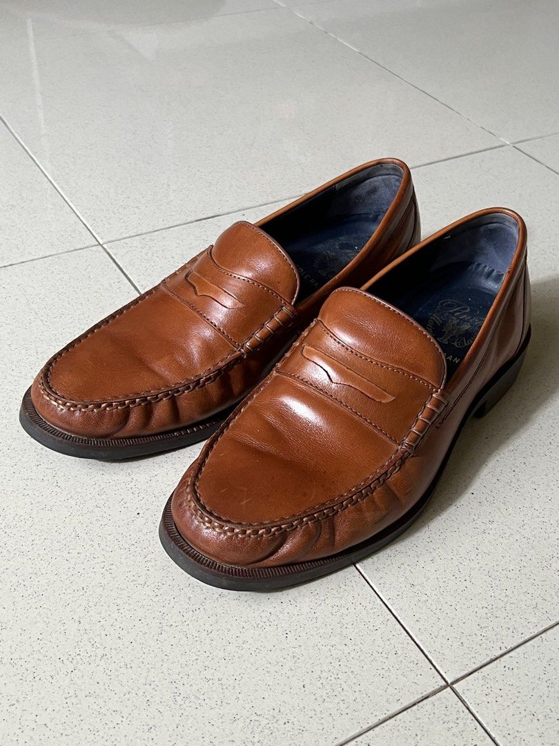 Cole Haan Brown Penny Loafer (Category: Dress Shoes) located in Pasig City. Submitted by jvsobre (Listing ID 1209805706, Image 2). Description: Cole Haan Penny Loafer Size tag in the last photo. Insole length is about 26cm. Feel free to ask questions and pictures :) Payment: BPI, Gcash, COD or meet up If you buy 5 or more items, you get 15% off and free shipping within Metro Manila.