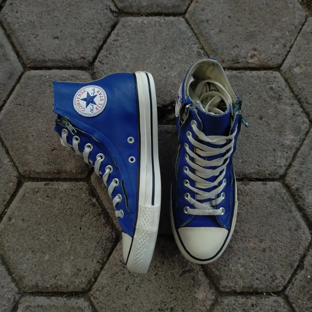 Converse leather blue online