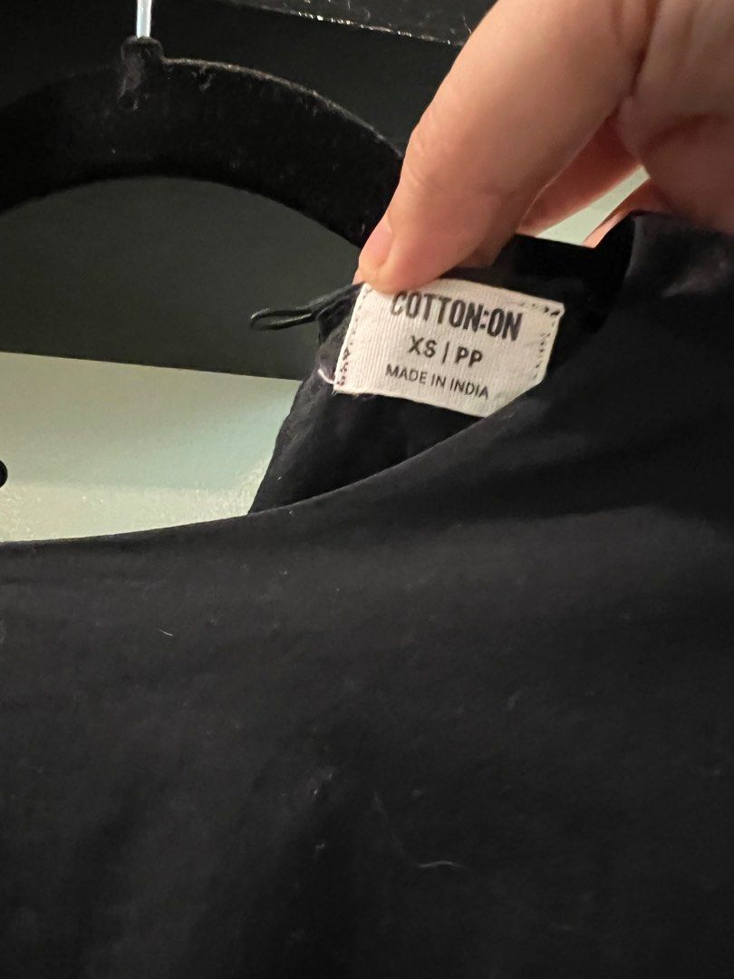Cotton On Black Dress (Category: Dresses) located in Makati City. Submitted by ellegy (Listing ID 1209772831, Image 2). Description: Only wore once.