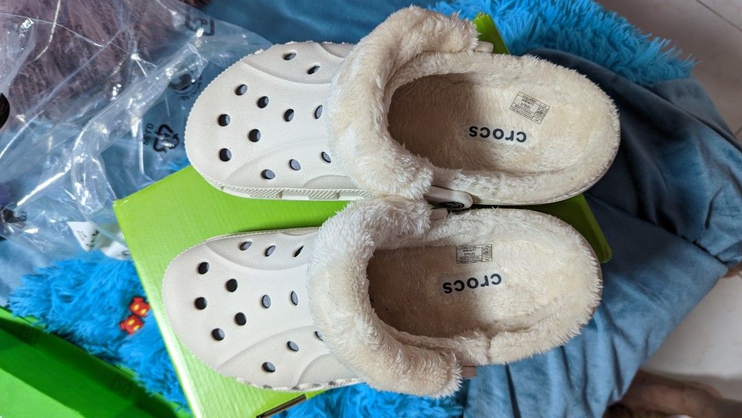 Fuzzy discount croc slippers