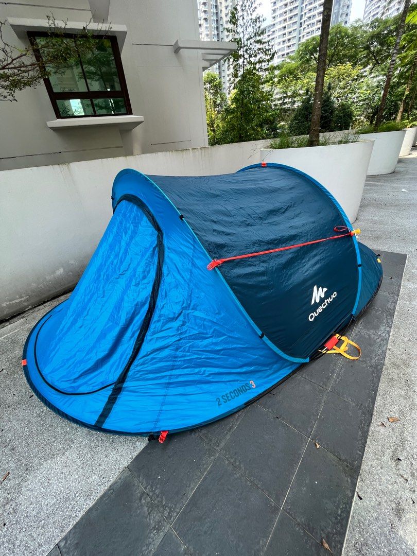 Decathlon Quechua 2 seconds 3 man tent, Sports Equipment, Hiking