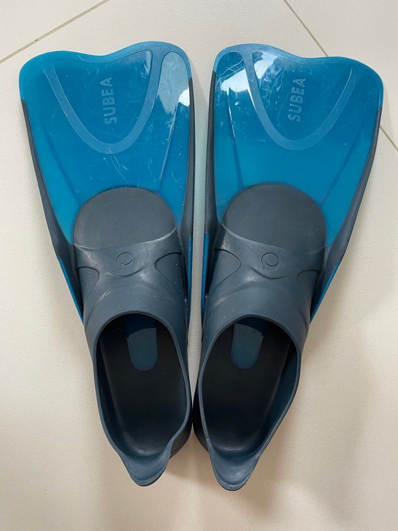 Decathlon Scuba Flippers, Sports Equipment, Sports & Games, Water