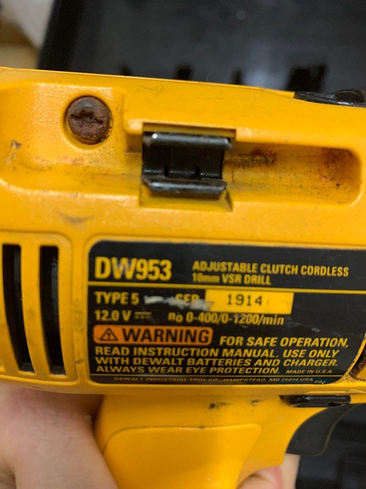 DEWALT DW953 12v 3 8