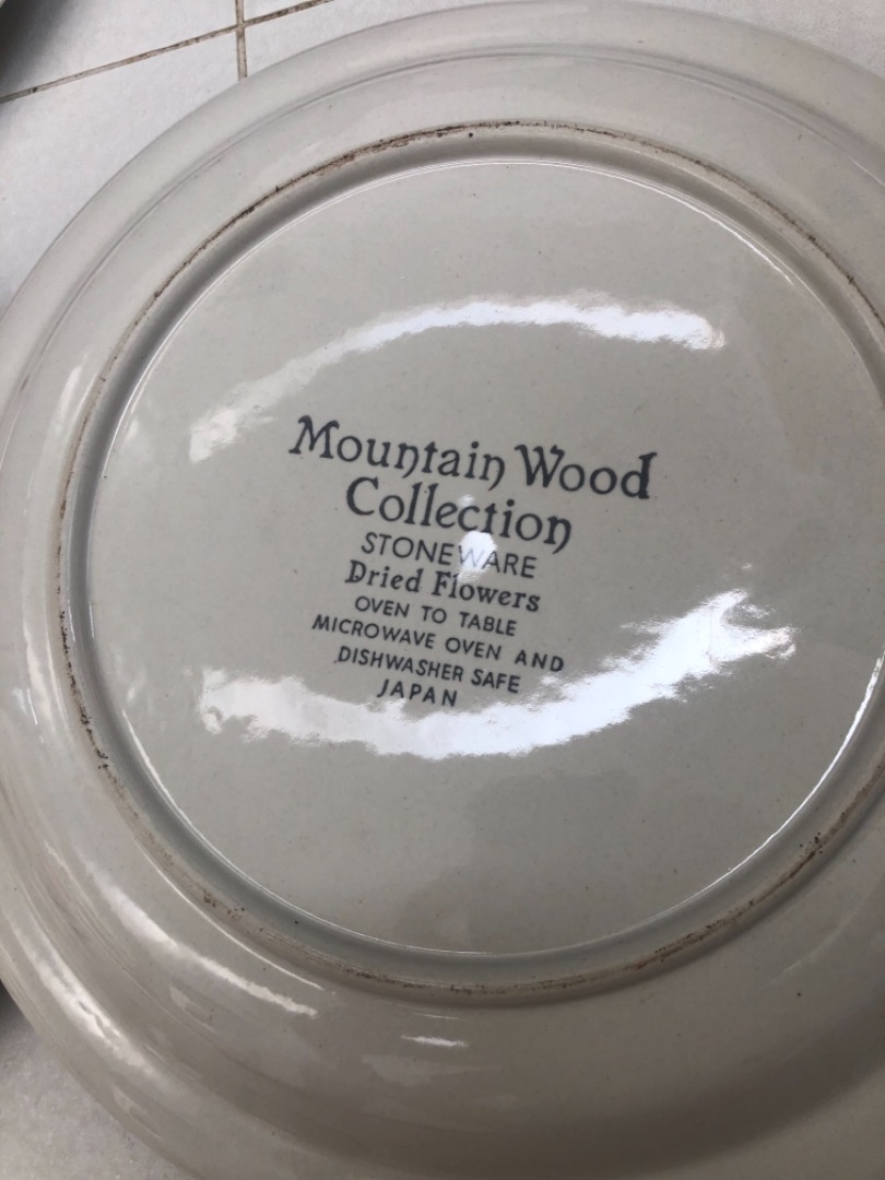 Mountain Wood Stoneware Dining & desert plates set, Furniture & Home