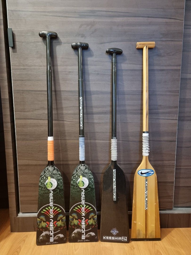 Dragon Boat paddles and life vests, Sports Equipment, Other Sports