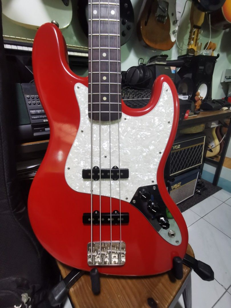Edwards jazz bass guitar esp (Category: Musical Instruments) located in Paranaque City. Submitted by tegtegs (Listing ID 1209678984, Image 2). Description: 🤠🤠🤠 🎆🎆🎆 Edwards e-jb 100r/lt jazz bass 37k only With gigbag With minor dents and scratches 💪Push/pull tone pot 💪Sjb-1n pick ups 👍Payment thru cash, bank transfer, gcash or in any remittance center 🚚We do shipping👍via lalamove,speedy, toktok and grab ✈️🚢🚆We also ship nation wide, d