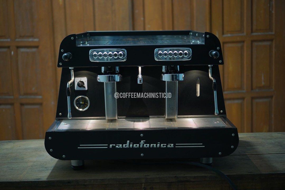 Espresso Machine Orchestrale Radiofonica Total black, Kitchen