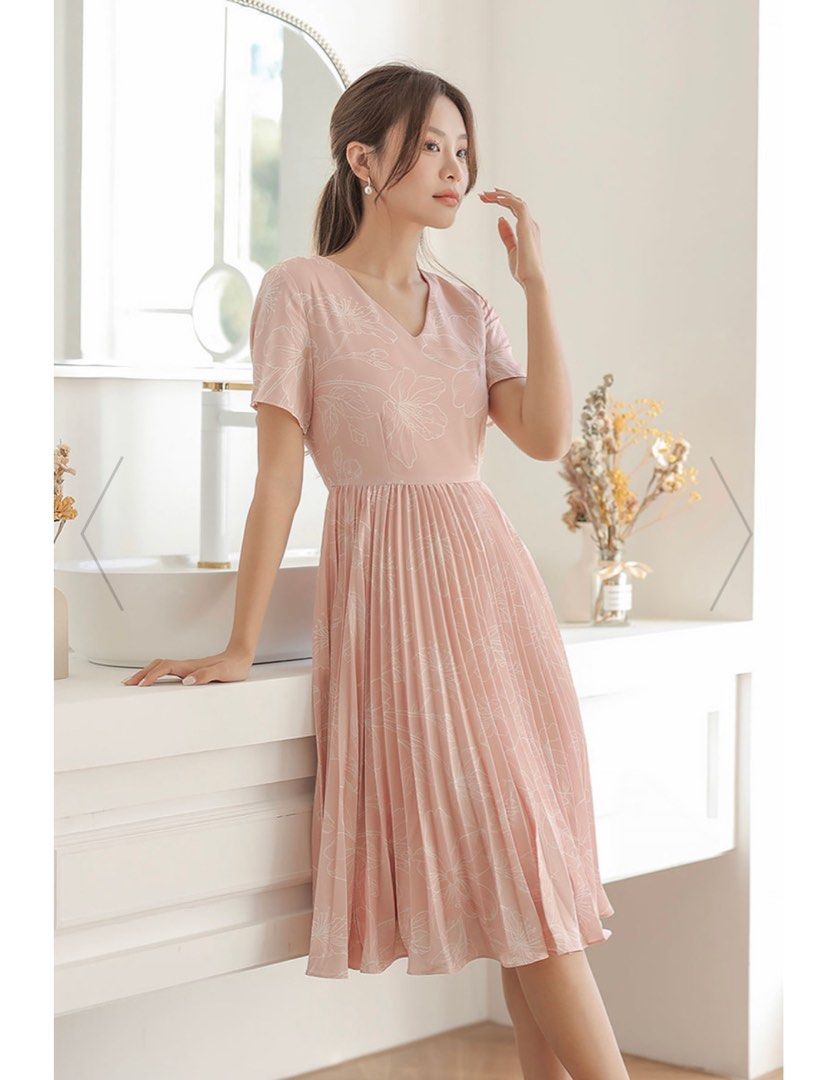 strapless open back dress Closet London Pleated Midi Dress Pink Blush main image 1
