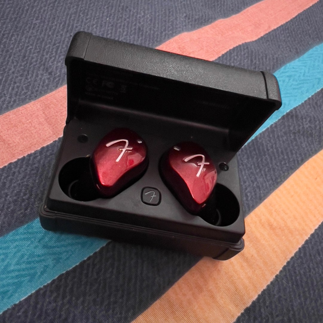 Fender TOUR earbuds, 音響器材, 耳機 Carousell