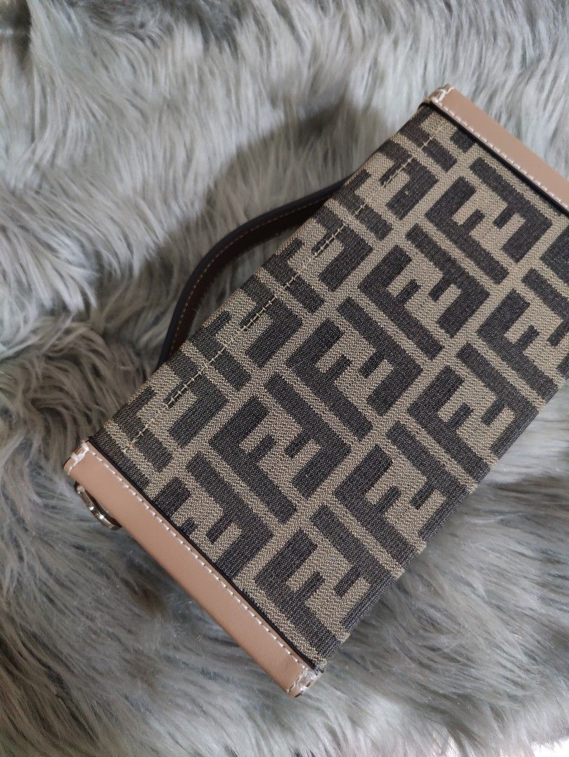 Fendi Baguette Trunk for men (Category: Luxury Bags & Wallets) located in Marikina City. Submitted by noblecat_40a38b (Listing ID 1209665323, Image 3). Description: Fendi Soft Trunk Mirror Copy Very good quality Complete inclusion Plus Shipping Fee.